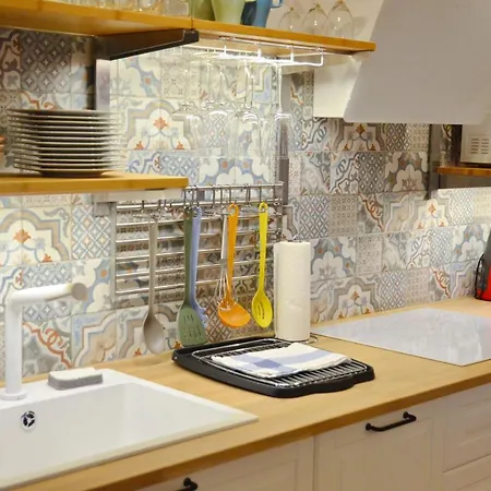 Embassy Corner Lejlighed *