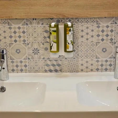 Apartamento Embassy Corner *