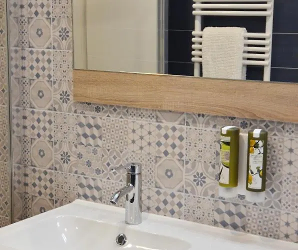 公寓 Embassy Corner *