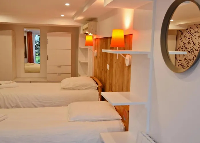 Apartment Embassy Corner *